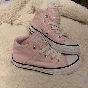 🌸Brand New Girls All Star ⭐️ Converse🌸
